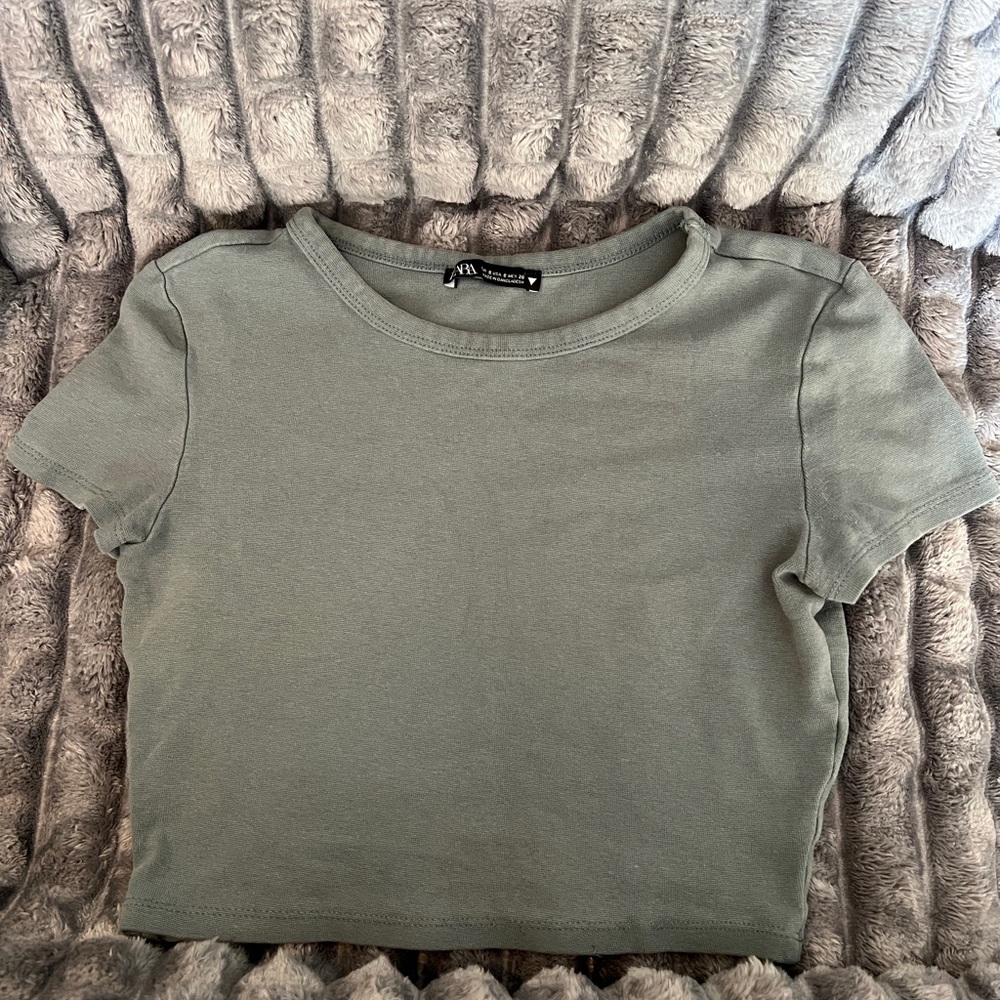 Zara Green Short Sleeve Crop Top